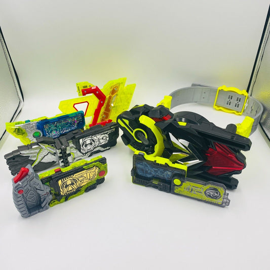 Kamen Rider Zero One DX Driver & Zero Two & Metal Cluster Hopper & Progress Key